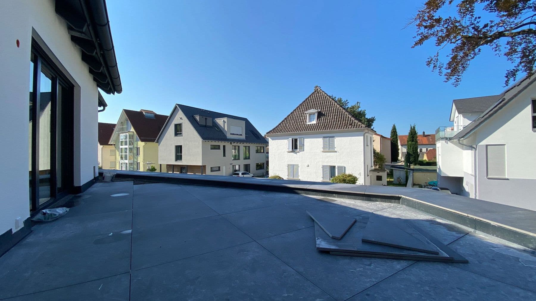 Prenájom bytu 4-izbový 135 m², Kirchstraße 3, Langenargen, Bádensko-Wurttembersko Prenájom bytu 4-izbový 135 m², Kirchstraße 3, Langenargen, Bádensko-Wurttembersko