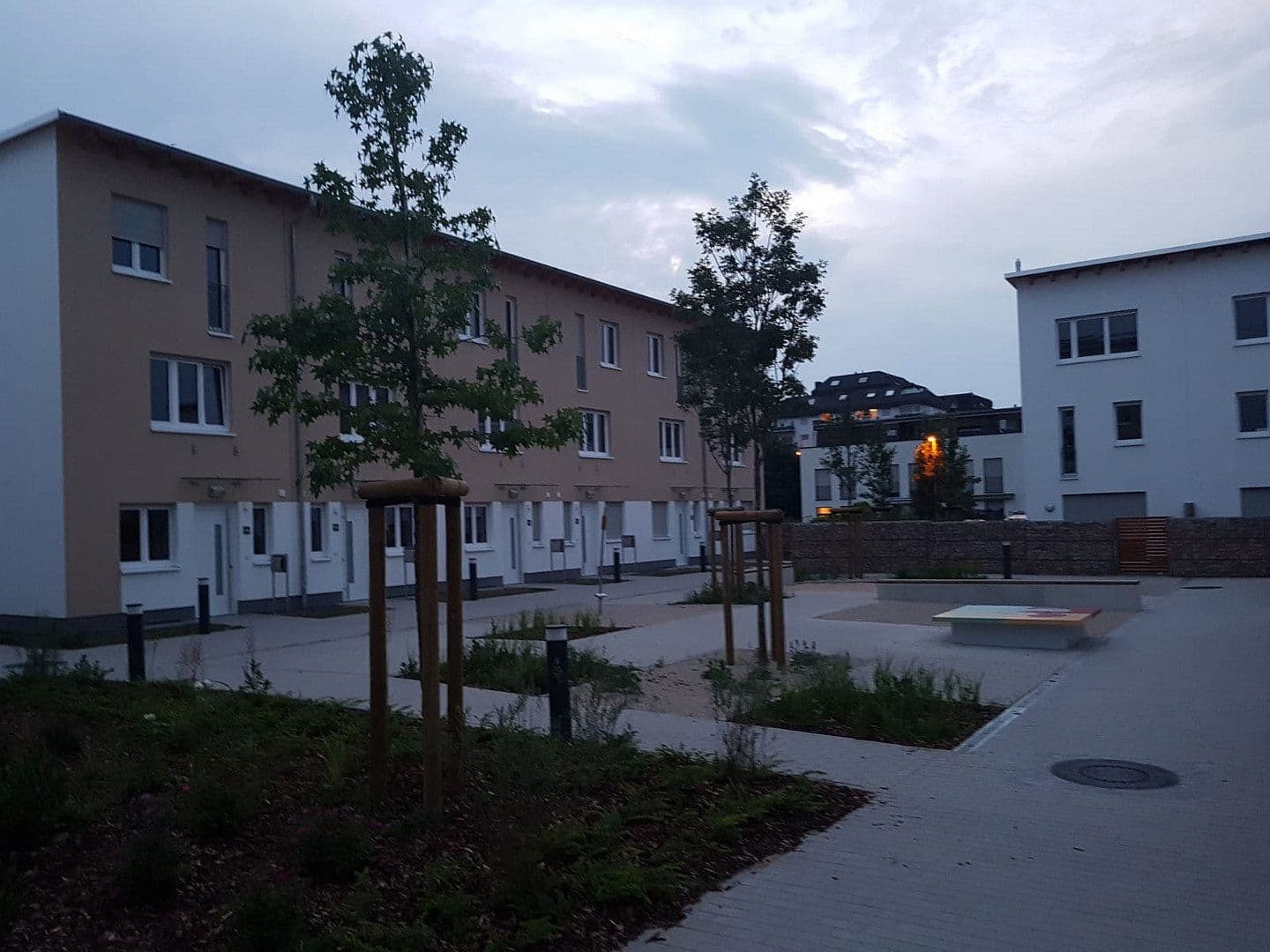 Prenájom bytu 2-izbový 80 m², Hertha-Genzmer-Strasse 57, Wiesbaden, Hesensko Prenájom bytu 2-izbový 80 m², Hertha-Genzmer-Strasse 57, Wiesbaden, Hesensko