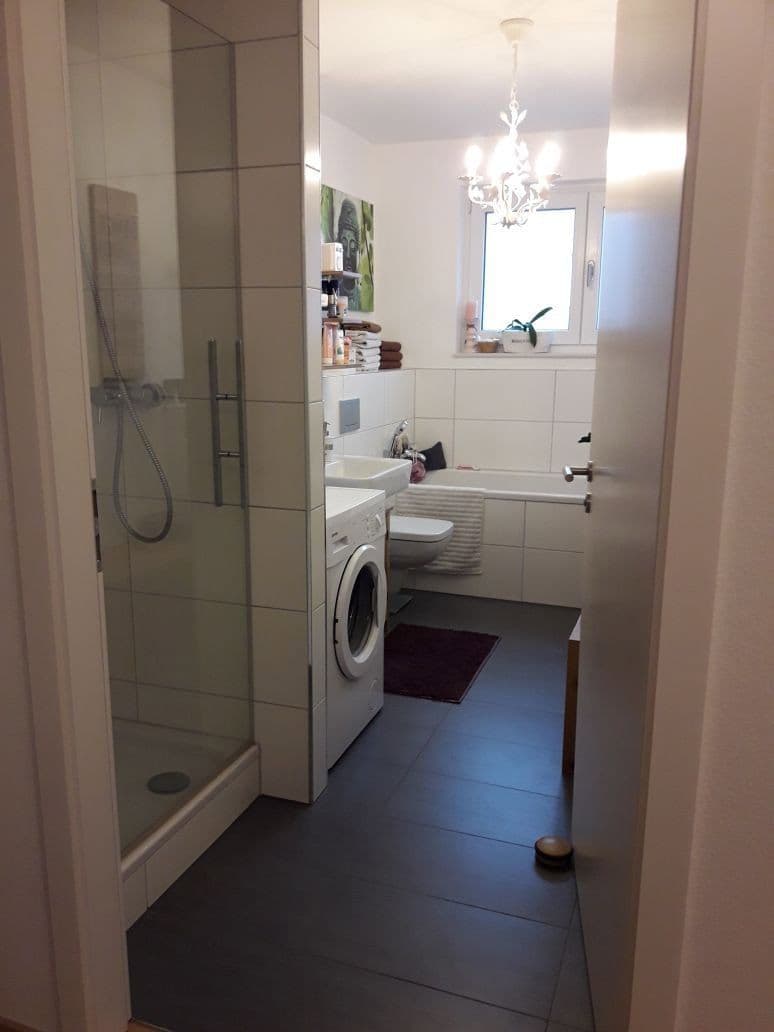 Prenájom bytu 2-izbový 80 m², Hertha-Genzmer-Strasse 57, Wiesbaden, Hesensko Prenájom bytu 2-izbový 80 m², Hertha-Genzmer-Strasse 57, Wiesbaden, Hesensko