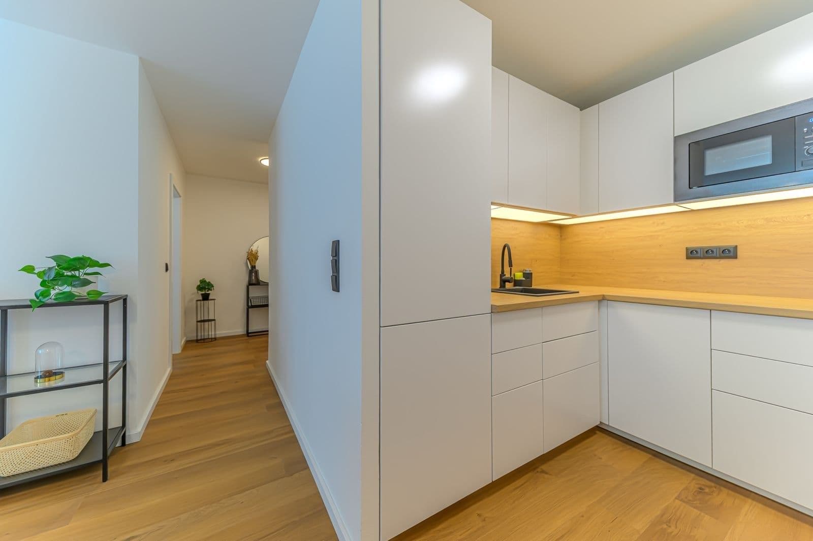 Predaj bytu 2-izbový 43 m², Borovanského, Praha, Praha Predaj bytu 2-izbový 43 m², Borovanského, Praha, Praha