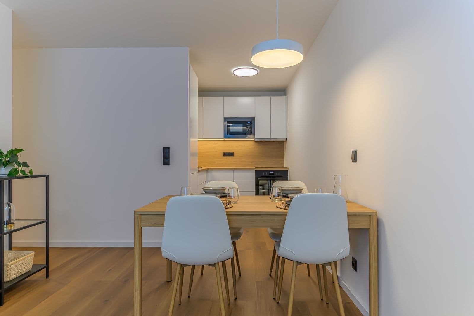 Predaj bytu 2-izbový 43 m², Borovanského, Praha, Praha Predaj bytu 2-izbový 43 m², Borovanského, Praha, Praha