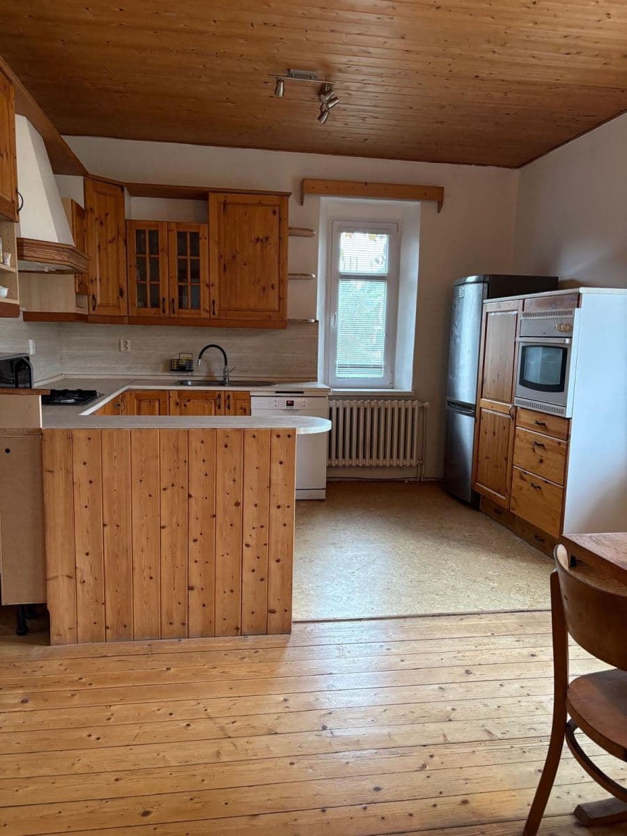 Prenájom domu 170 m², pozemok 1.050 m², Příčná, Čerčany, Středočeský kraj Prenájom domu 170 m², pozemok 1.050 m², Příčná, Čerčany, Středočeský kraj