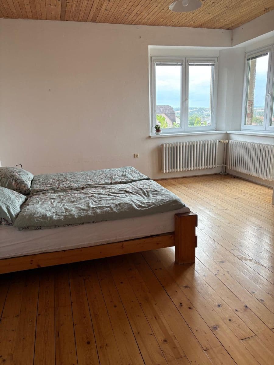 Prenájom domu 170 m², pozemok 1.050 m², Příčná, Čerčany, Středočeský kraj Prenájom domu 170 m², pozemok 1.050 m², Příčná, Čerčany, Středočeský kraj