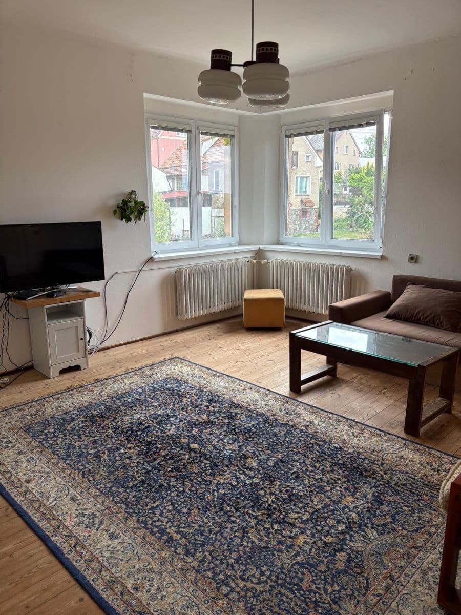Prenájom domu 170 m², pozemok 1.050 m², Příčná, Čerčany, Středočeský kraj Prenájom domu 170 m², pozemok 1.050 m², Příčná, Čerčany, Středočeský kraj