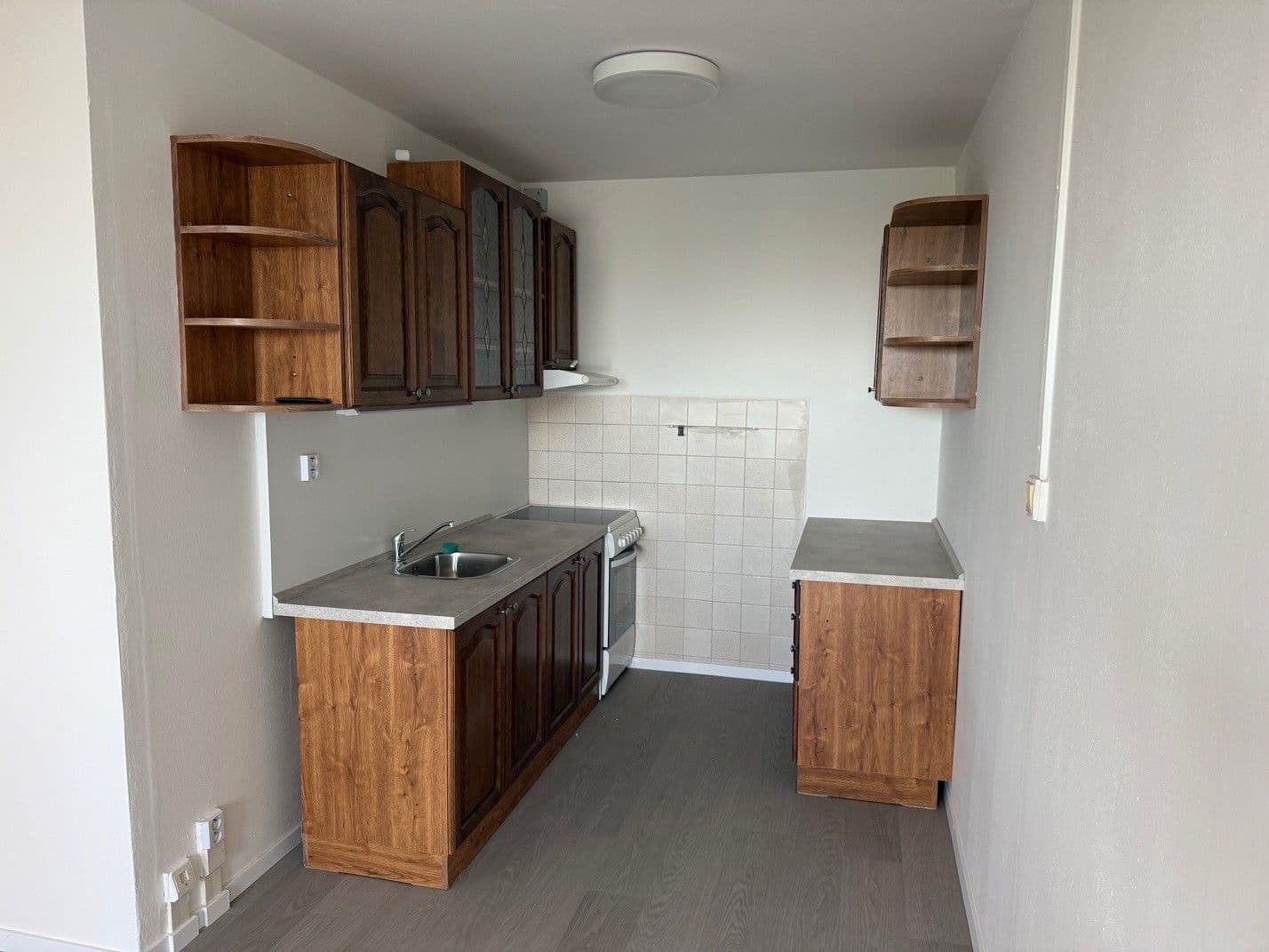Prenájom bytu 2-izbový 47 m², K Zahrádkám, Praha, Praha Prenájom bytu 2-izbový 47 m², K Zahrádkám, Praha, Praha