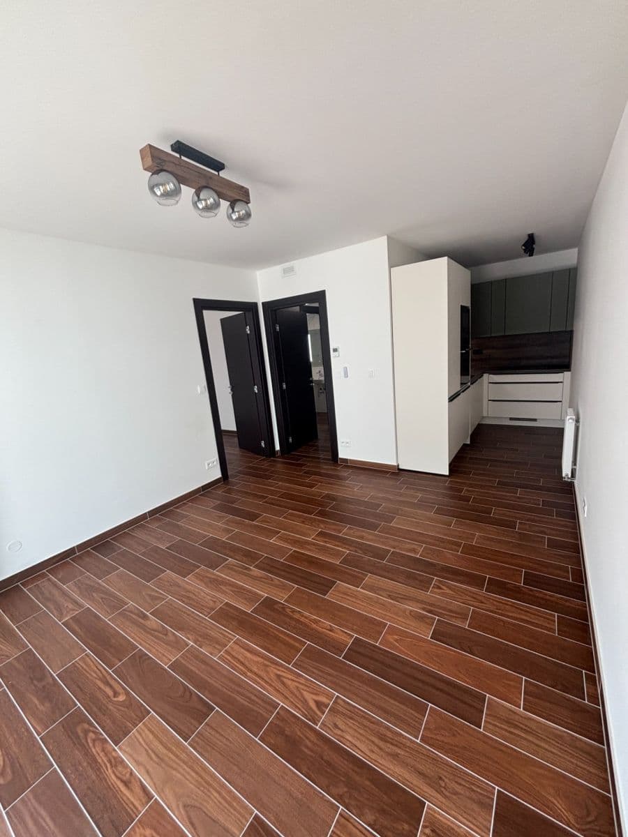 Prenájom bytu 2-izbový 46 m², Třída Jiřího Pelikána, Olomouc, Olomoucký kraj Prenájom bytu 2-izbový 46 m², Třída Jiřího Pelikána, Olomouc, Olomoucký kraj