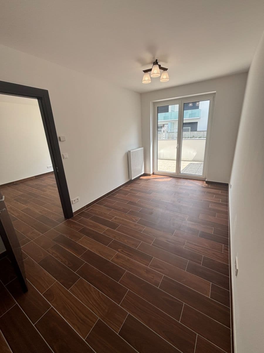 Prenájom bytu 2-izbový 46 m², Třída Jiřího Pelikána, Olomouc, Olomoucký kraj Prenájom bytu 2-izbový 46 m², Třída Jiřího Pelikána, Olomouc, Olomoucký kraj