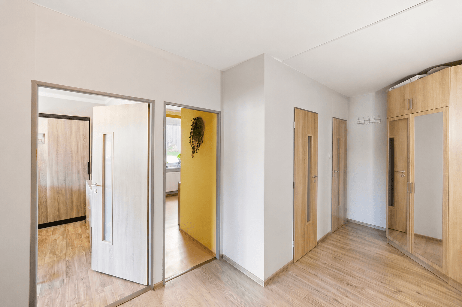 Predaj bytu 3-izbový 62 m², Pod Saharou, Libčice nad Vltavou, Středočeský kraj Predaj bytu 3-izbový 62 m², Pod Saharou, Libčice nad Vltavou, Středočeský kraj