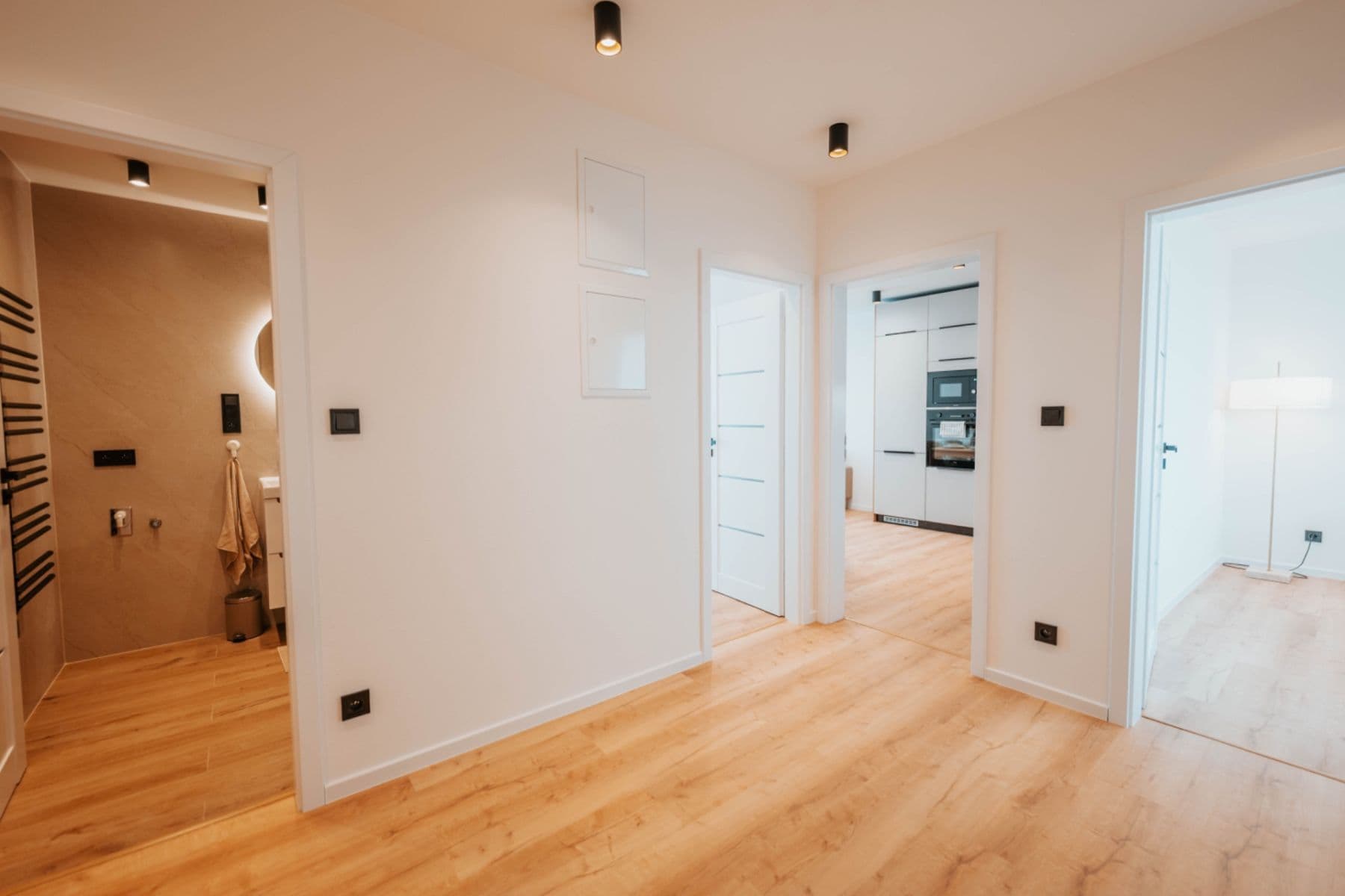 Predaj bytu 3-izbový 64 m², Vejprnická, Plzeň, Plzeňský kraj Predaj bytu 3-izbový 64 m², Vejprnická, Plzeň, Plzeňský kraj