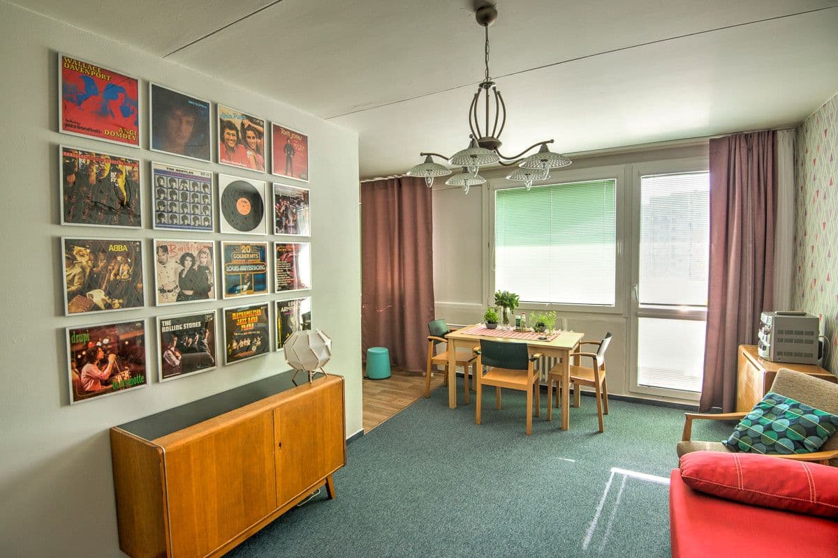 Prenájom bytu 3-izbový 66 m², Štúrova, Praha, Praha Prenájom bytu 3-izbový 66 m², Štúrova, Praha, Praha
