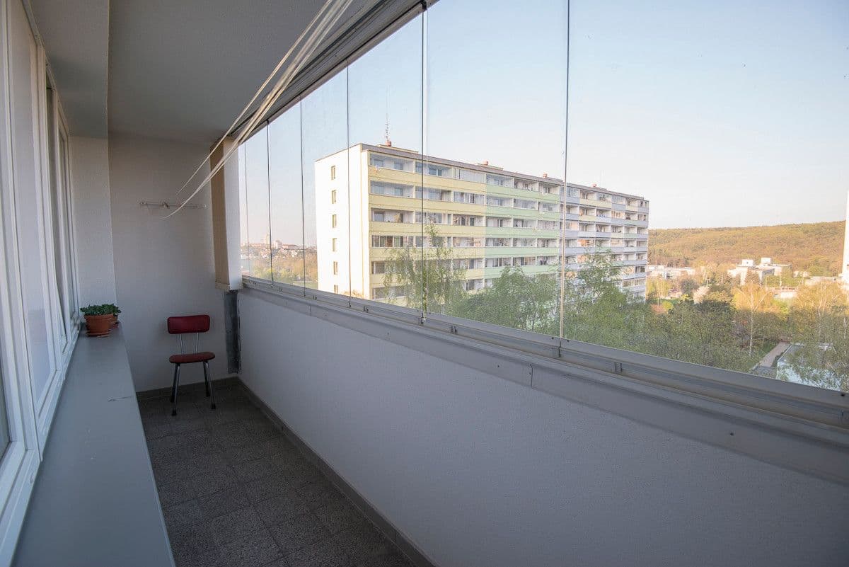 Prenájom bytu 3-izbový 66 m², Štúrova, Praha, Praha Prenájom bytu 3-izbový 66 m², Štúrova, Praha, Praha