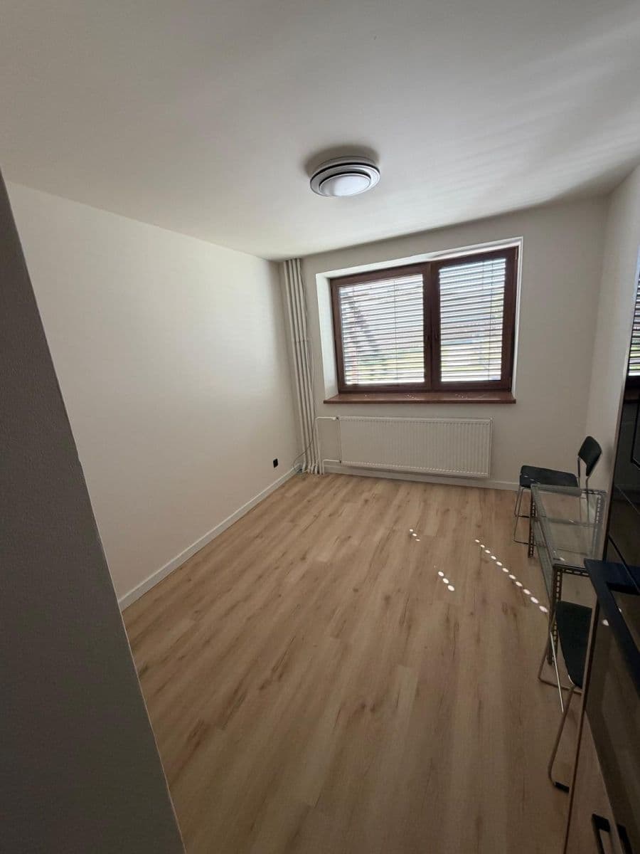 Prenájom bytu 1-izbový 22 m², Nad dědinou, Brno, Jihomoravský kraj Prenájom bytu 1-izbový 22 m², Nad dědinou, Brno, Jihomoravský kraj
