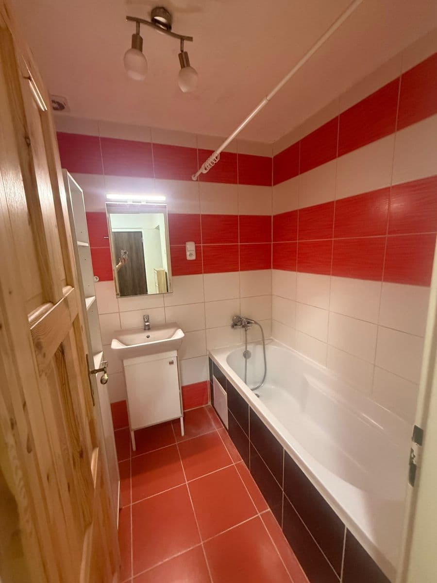Prenájom bytu 1-izbový 44 m², Poříčí, Brno, Jihomoravský kraj Prenájom bytu 1-izbový 44 m², Poříčí, Brno, Jihomoravský kraj