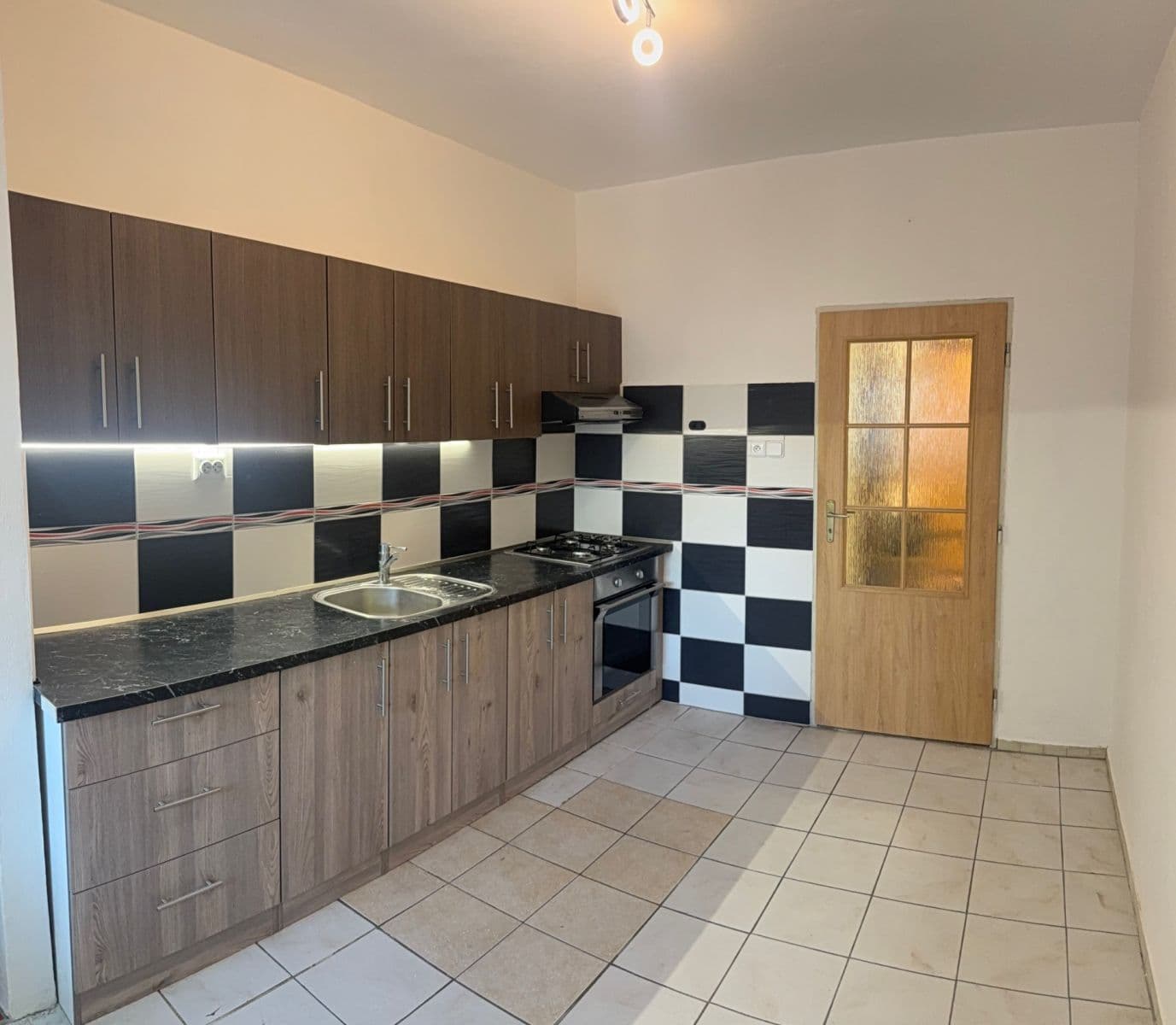 Prenájom bytu 1-izbový 44 m², Poříčí, Brno, Jihomoravský kraj Prenájom bytu 1-izbový 44 m², Poříčí, Brno, Jihomoravský kraj