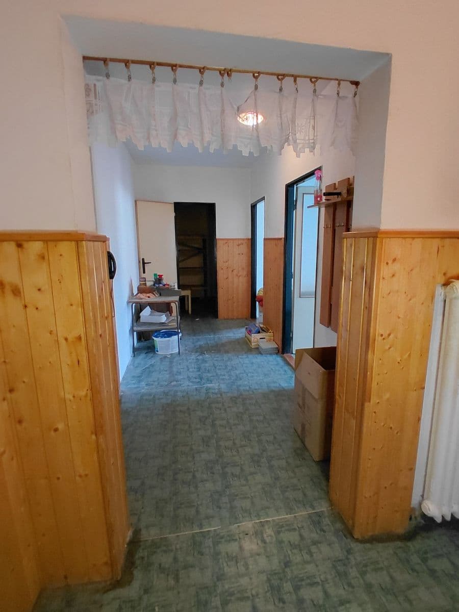 Predaj bytu 3-izbový 76 m², Rumunská, Čelákovice, Středočeský kraj Predaj bytu 3-izbový 76 m², Rumunská, Čelákovice, Středočeský kraj