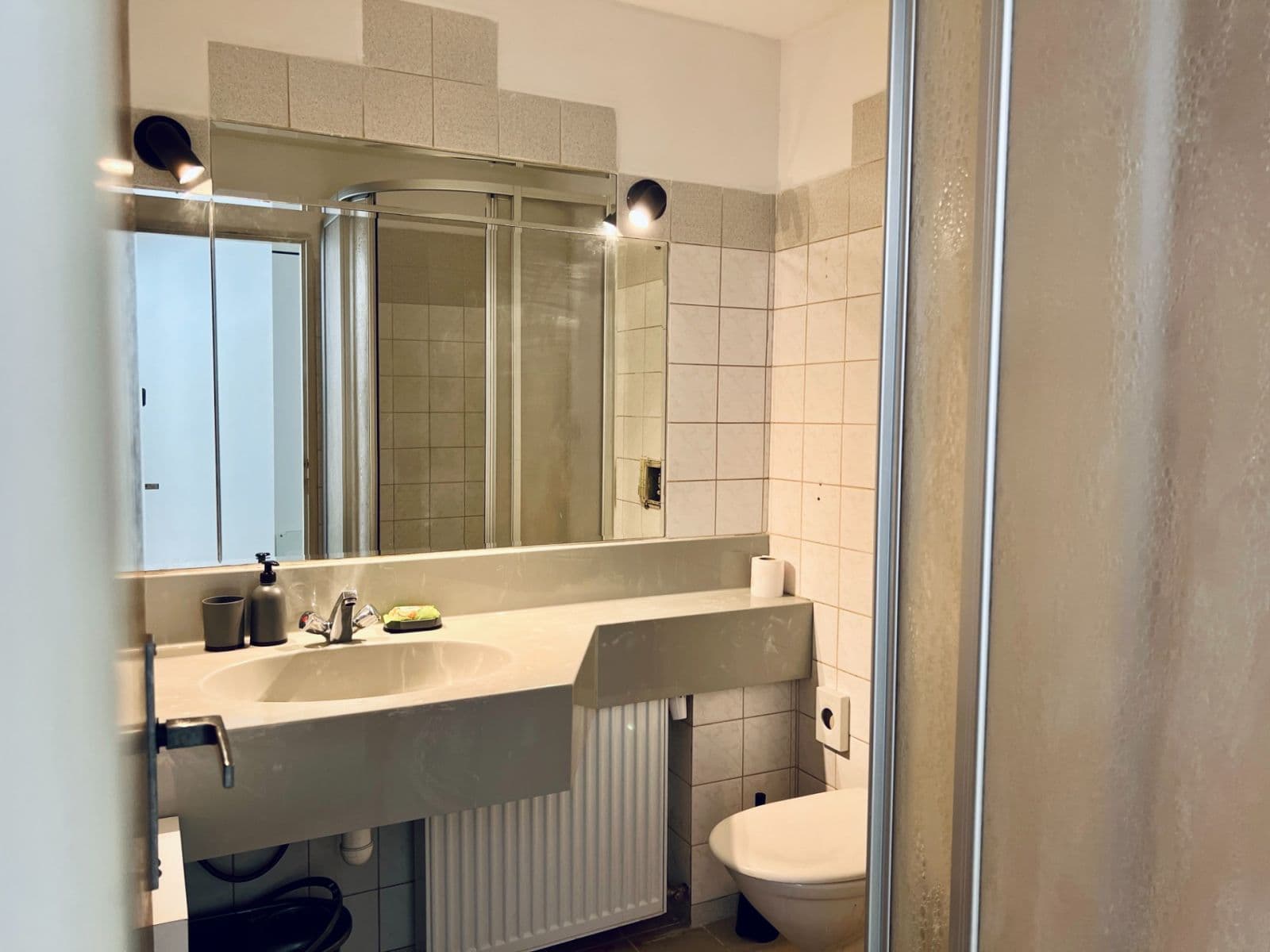 Prenájom bytu 1-izbový 20 m², Na Okruhu, Praha, Praha Prenájom bytu 1-izbový 20 m², Na Okruhu, Praha, Praha