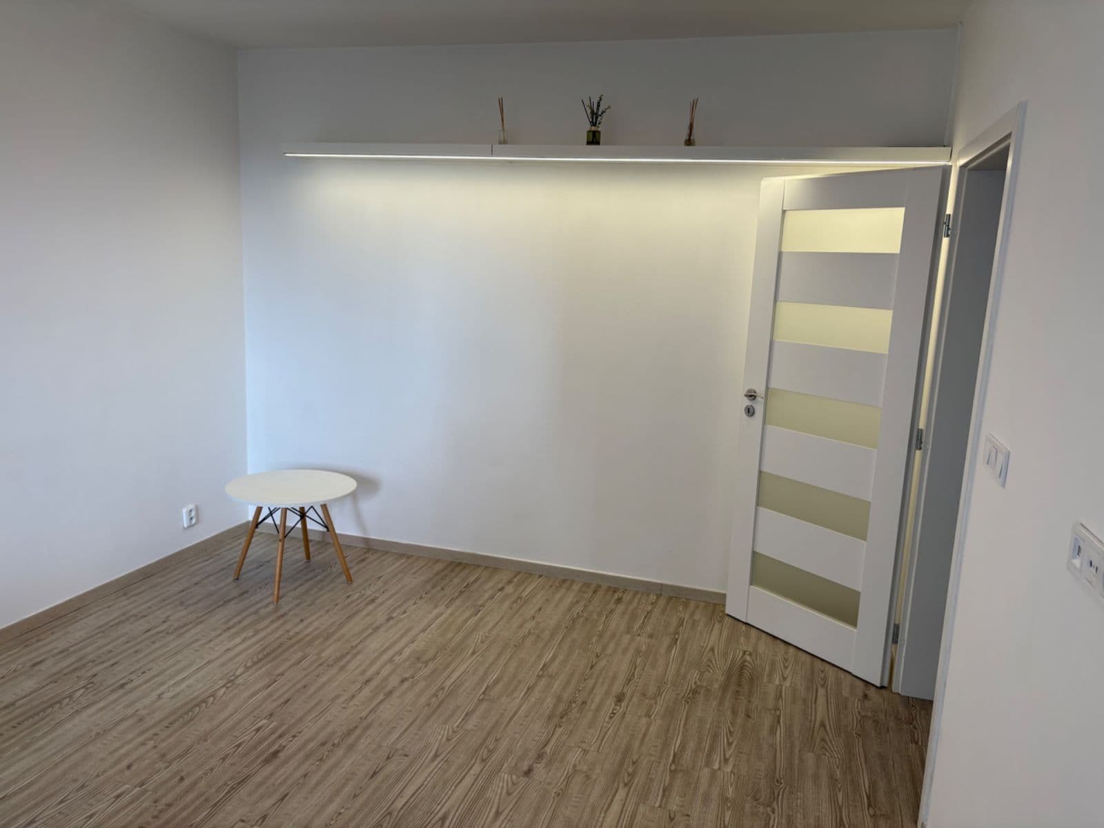 Prenájom bytu 2-izbový 56 m², Praha, Praha Prenájom bytu 2-izbový 56 m², Praha, Praha