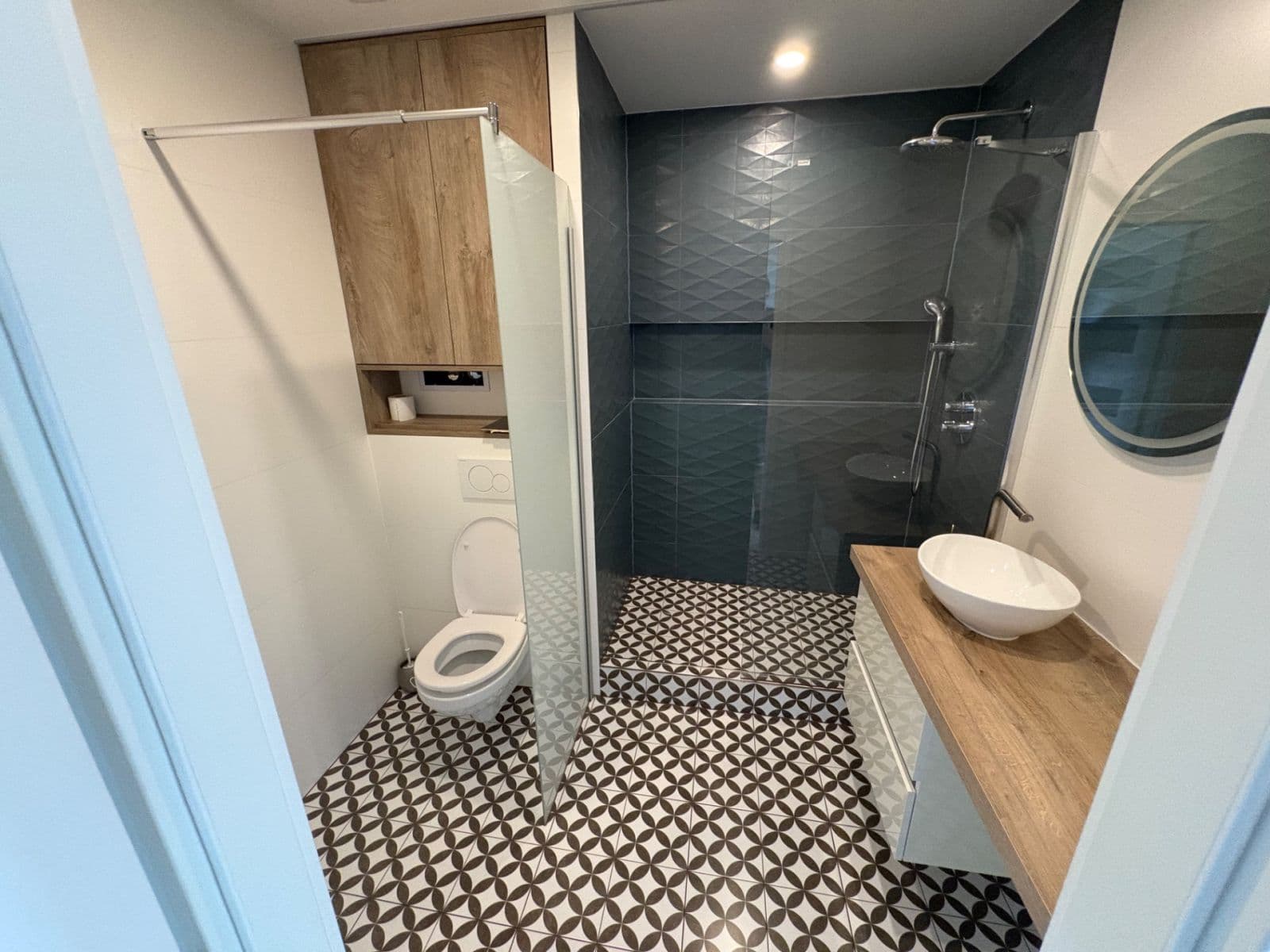 Prenájom bytu 2-izbový 56 m², Praha, Praha Prenájom bytu 2-izbový 56 m², Praha, Praha