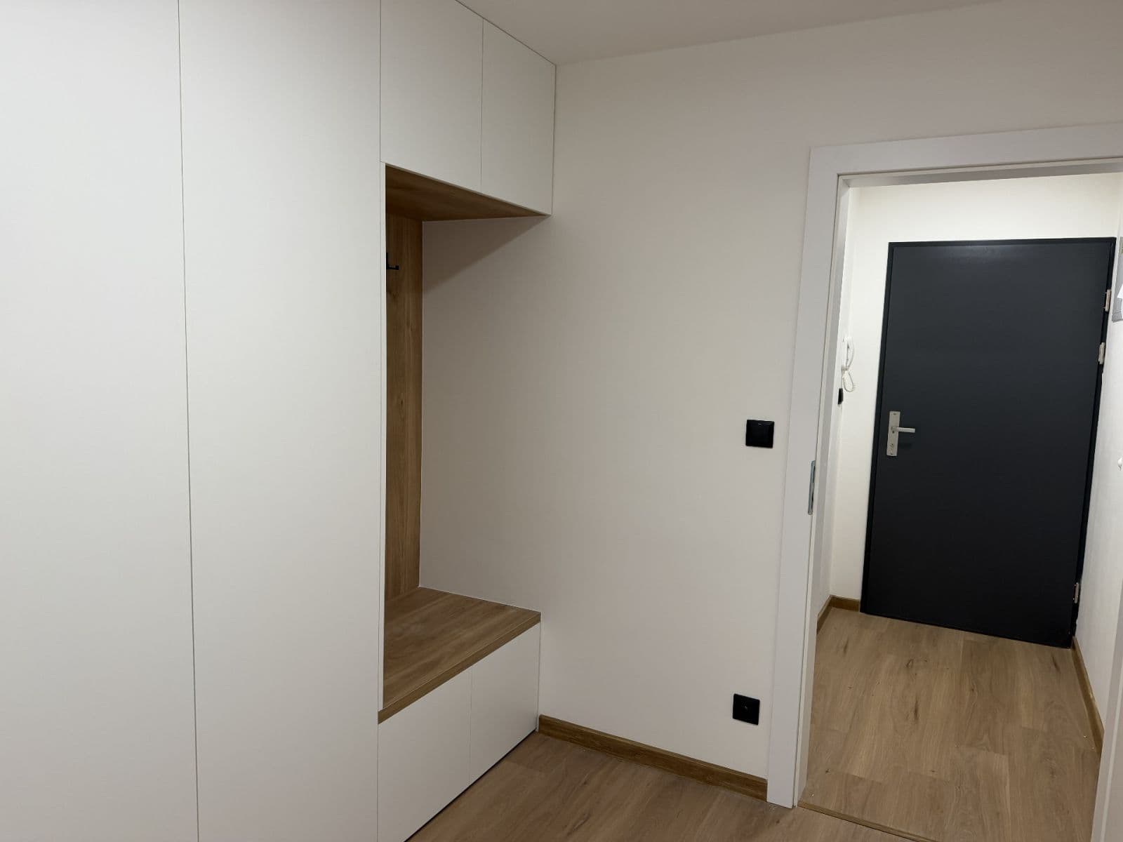 Prenájom bytu 2-izbový 58 m², Bratislavská, Brno, Jihomoravský kraj Prenájom bytu 2-izbový 58 m², Bratislavská, Brno, Jihomoravský kraj