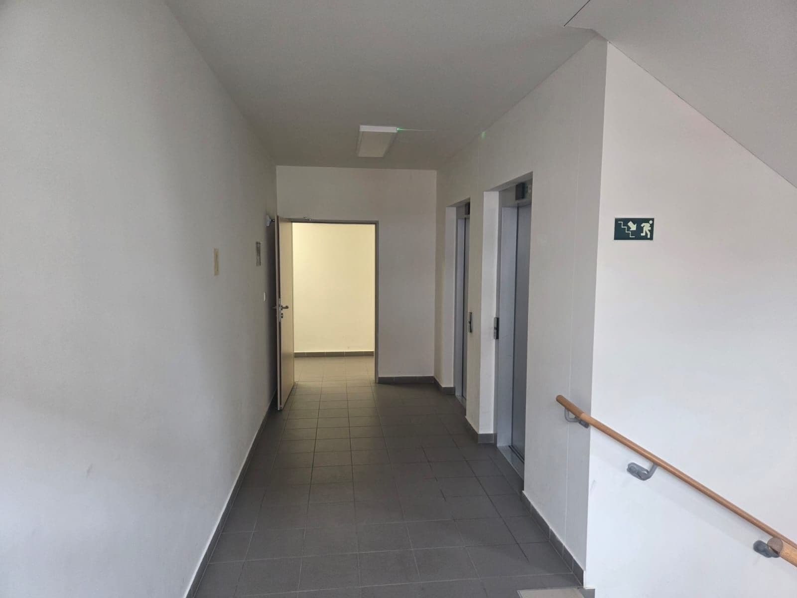 Prenájom bytu 1-izbový 29 m², Miloše Havla, Praha, Praha Prenájom bytu 1-izbový 29 m², Miloše Havla, Praha, Praha