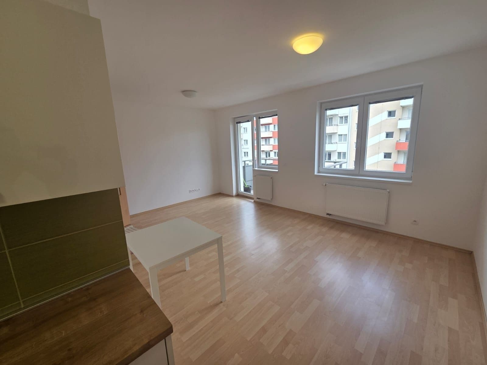 Prenájom bytu 1-izbový 29 m², Miloše Havla, Praha, Praha Prenájom bytu 1-izbový 29 m², Miloše Havla, Praha, Praha