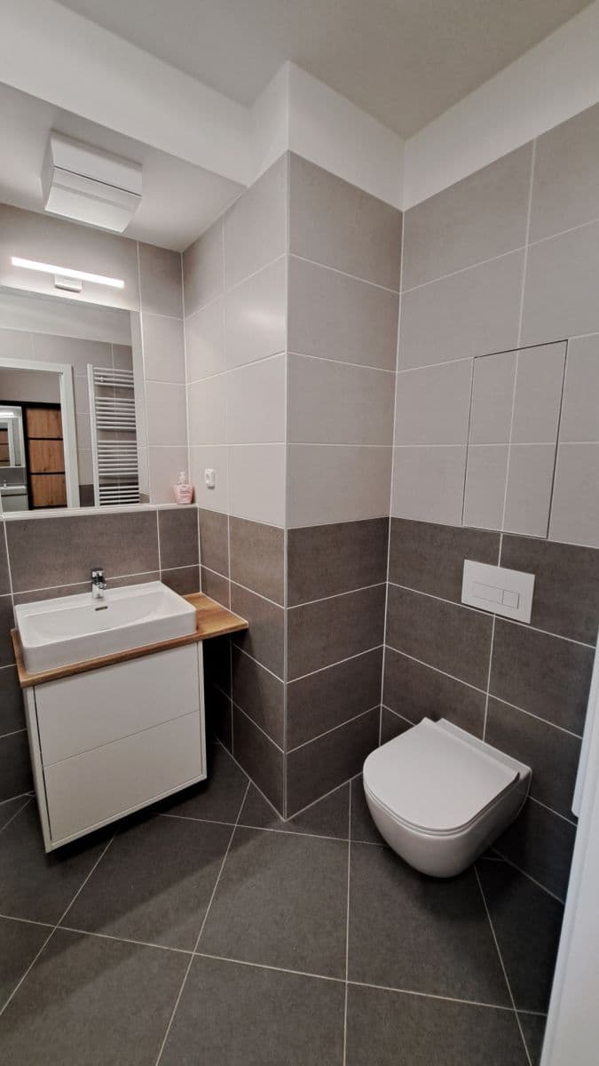 Prenájom bytu 1-izbový 34 m², Stočesova, Praha, Praha Prenájom bytu 1-izbový 34 m², Stočesova, Praha, Praha