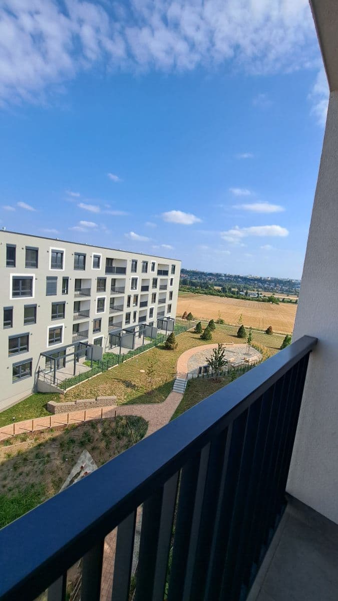 Prenájom bytu 1-izbový 34 m², Stočesova, Praha, Praha Prenájom bytu 1-izbový 34 m², Stočesova, Praha, Praha