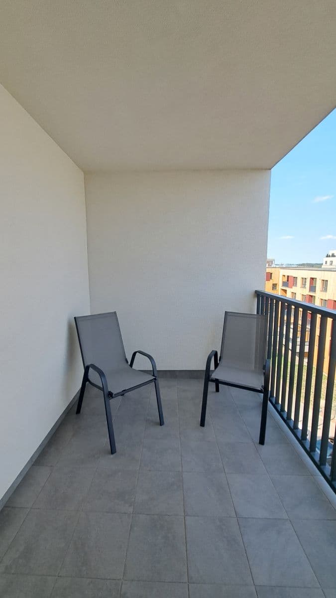 Prenájom bytu 1-izbový 34 m², Stočesova, Praha, Praha Prenájom bytu 1-izbový 34 m², Stočesova, Praha, Praha