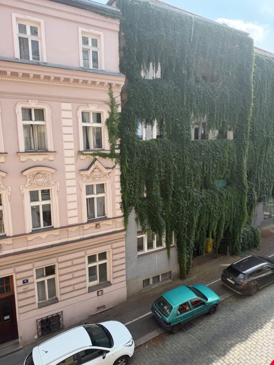 Prenájom bytu 1-izbový 33 m², Sevastopolská, Praha, Praha Prenájom bytu 1-izbový 33 m², Sevastopolská, Praha, Praha