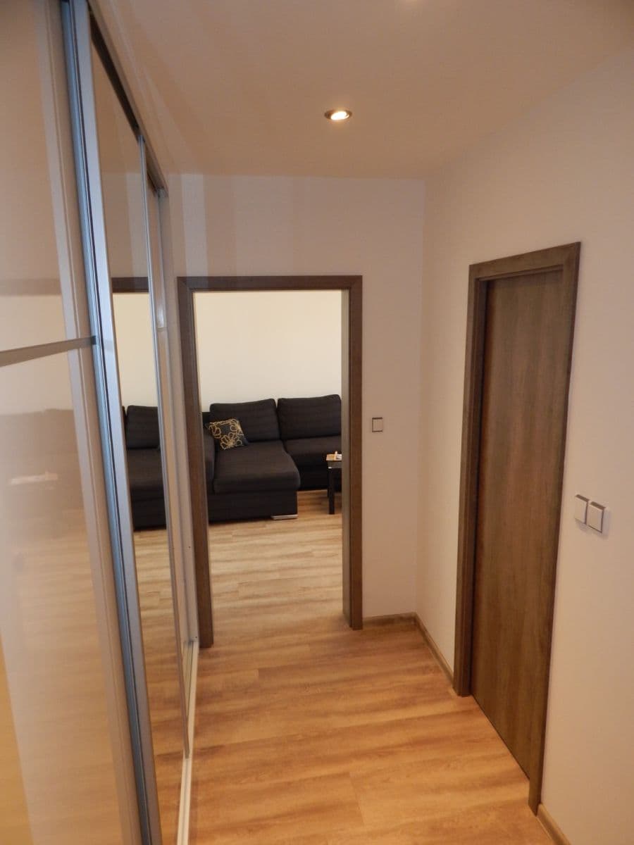 Prenájom bytu 2-izbový 53 m², Senegalská, Praha, Praha Prenájom bytu 2-izbový 53 m², Senegalská, Praha, Praha
