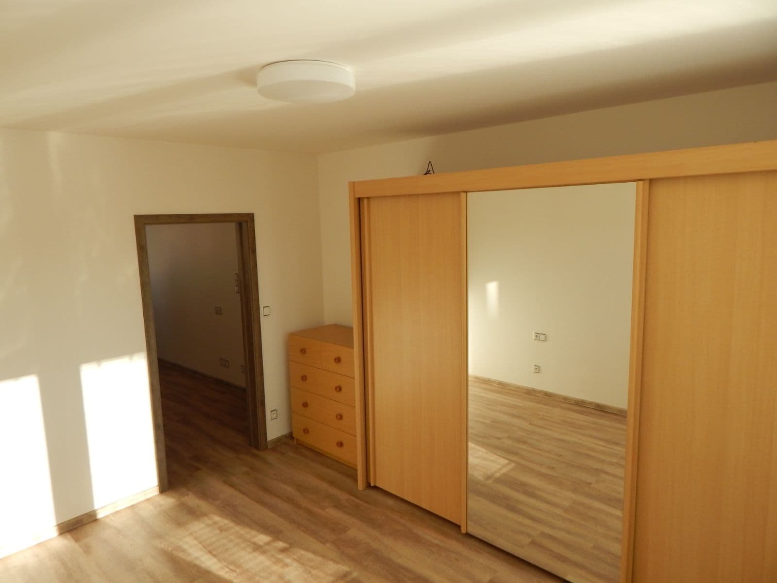 Prenájom bytu 2-izbový 53 m², Senegalská, Praha, Praha Prenájom bytu 2-izbový 53 m², Senegalská, Praha, Praha
