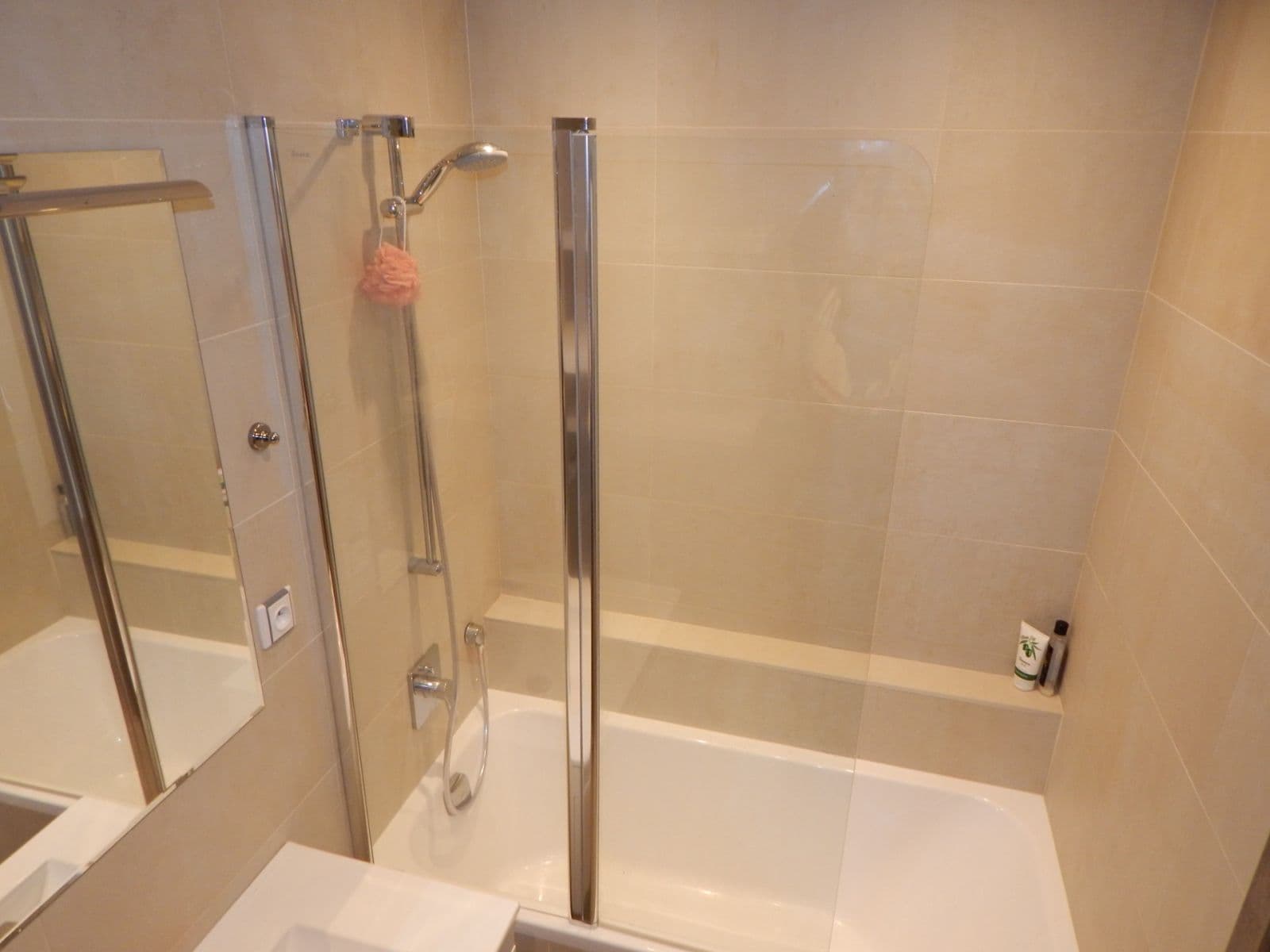 Prenájom bytu 2-izbový 53 m², Senegalská, Praha, Praha Prenájom bytu 2-izbový 53 m², Senegalská, Praha, Praha