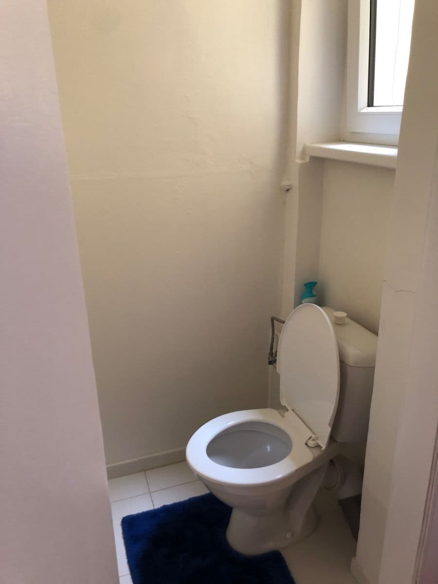 Prenájom bytu 2-izbový 65 m², Tusarova, Praha, Praha Prenájom bytu 2-izbový 65 m², Tusarova, Praha, Praha