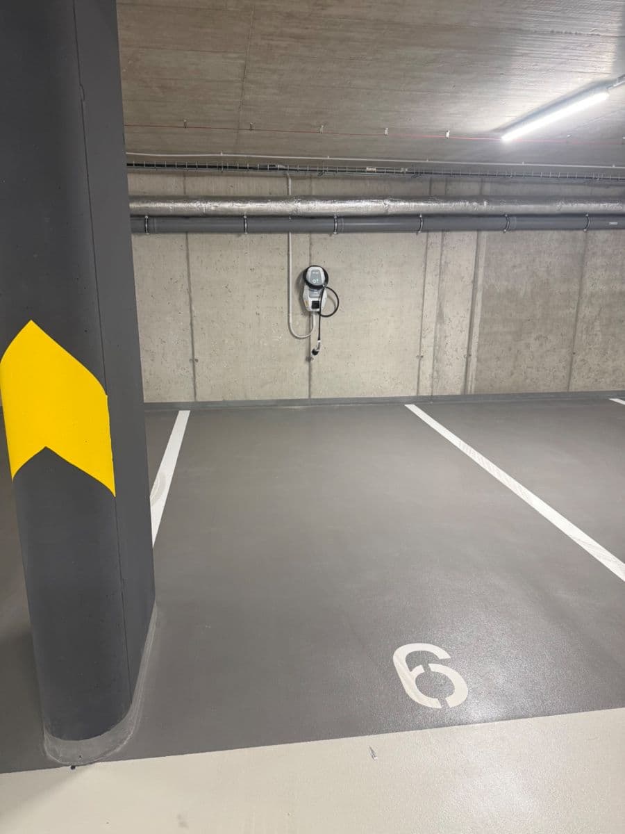 Prenájom bytu 2-izbový 62 m², V. Kratochvíla, Kladno, Středočeský kraj Prenájom bytu 2-izbový 62 m², V. Kratochvíla, Kladno, Středočeský kraj