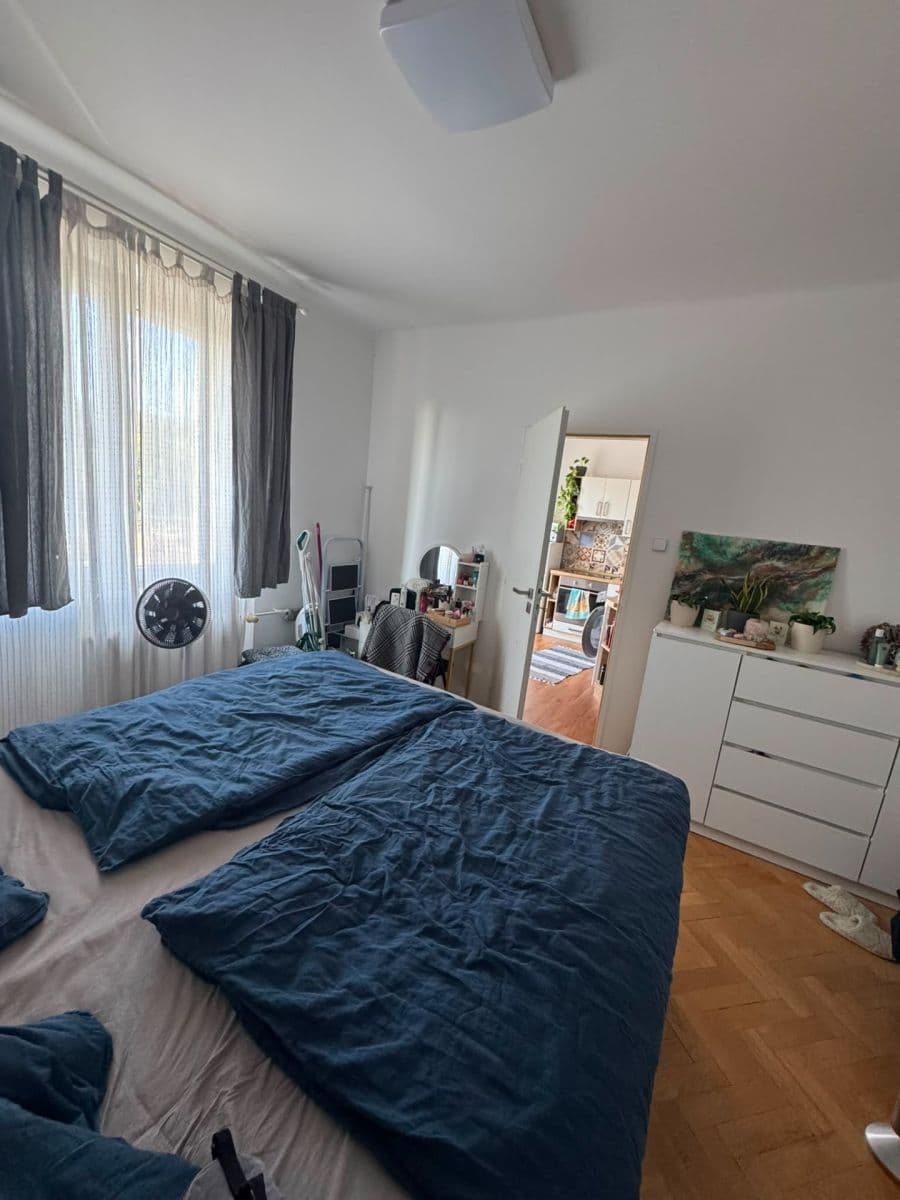 Prenájom bytu 2-izbový 54 m², Poděbradská, Praha, Praha Prenájom bytu 2-izbový 54 m², Poděbradská, Praha, Praha