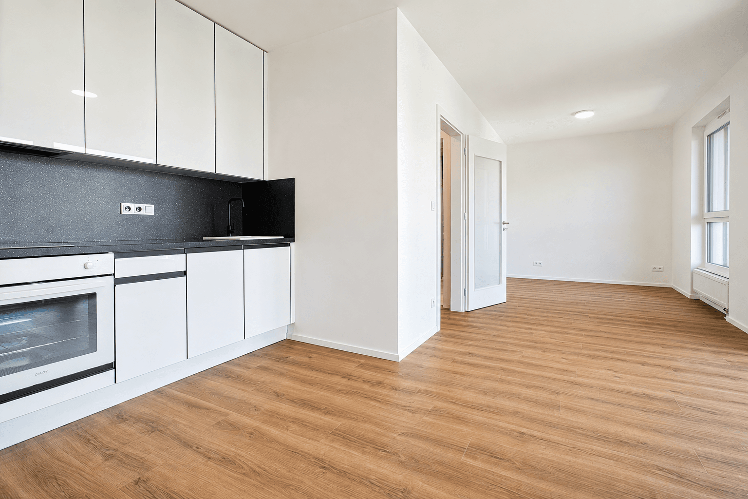 Prenájom bytu 1-izbový 42 m², Arnošta Valenty, Praha, Praha Prenájom bytu 1-izbový 42 m², Arnošta Valenty, Praha, Praha