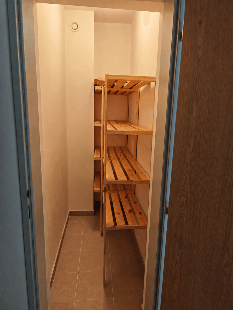 Prenájom bytu 2-izbový 44 m², V Honech, Klecany, Středočeský kraj Prenájom bytu 2-izbový 44 m², V Honech, Klecany, Středočeský kraj