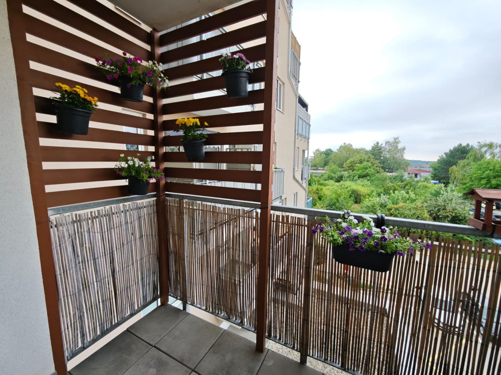 Prenájom bytu 2-izbový 44 m², V Honech, Klecany, Středočeský kraj Prenájom bytu 2-izbový 44 m², V Honech, Klecany, Středočeský kraj
