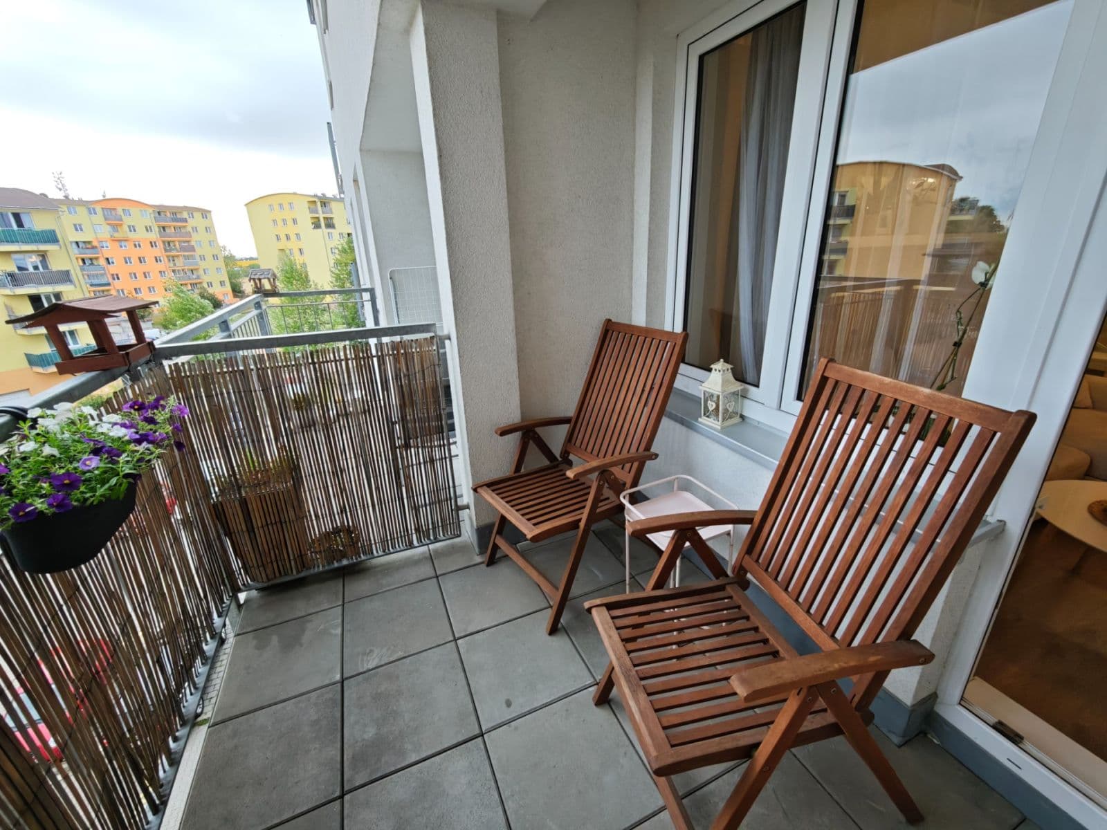 Prenájom bytu 2-izbový 44 m², V Honech, Klecany, Středočeský kraj Prenájom bytu 2-izbový 44 m², V Honech, Klecany, Středočeský kraj