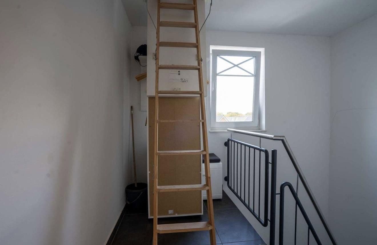 Predaj bytu 3-izbový 126 m², Bümmersteder Tredde 182, Oldenburg, Dolné Sasko Predaj bytu 3-izbový 126 m², Bümmersteder Tredde 182, Oldenburg, Dolné Sasko