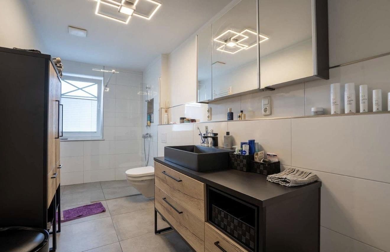 Predaj bytu 3-izbový 126 m², Bümmersteder Tredde 182, Oldenburg, Dolné Sasko Predaj bytu 3-izbový 126 m², Bümmersteder Tredde 182, Oldenburg, Dolné Sasko