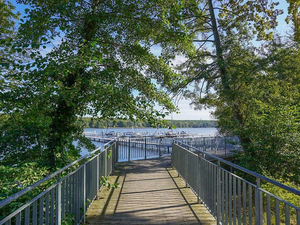 Prenájom bytu 190 m², Am Jungfernsee, Brandenburg - Potsdam, Brandenbursko Prenájom bytu 190 m², Am Jungfernsee, Brandenburg - Potsdam, Brandenbursko
