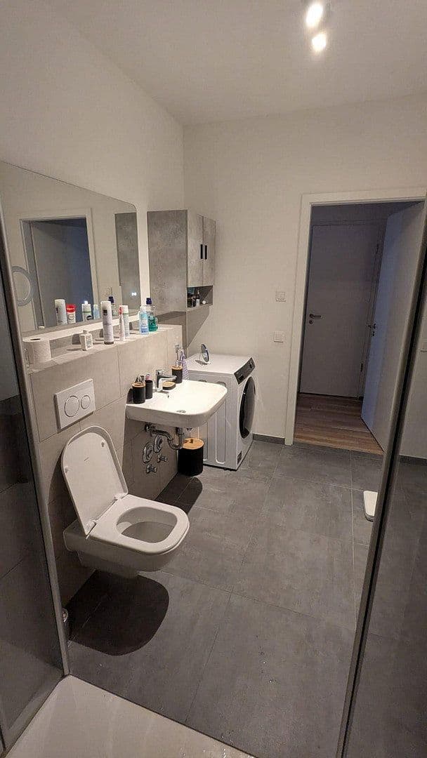 Prenájom bytu 2-izbový 44 m², Parkstr., Berlin, Berlín Prenájom bytu 2-izbový 44 m², Parkstr., Berlin, Berlín