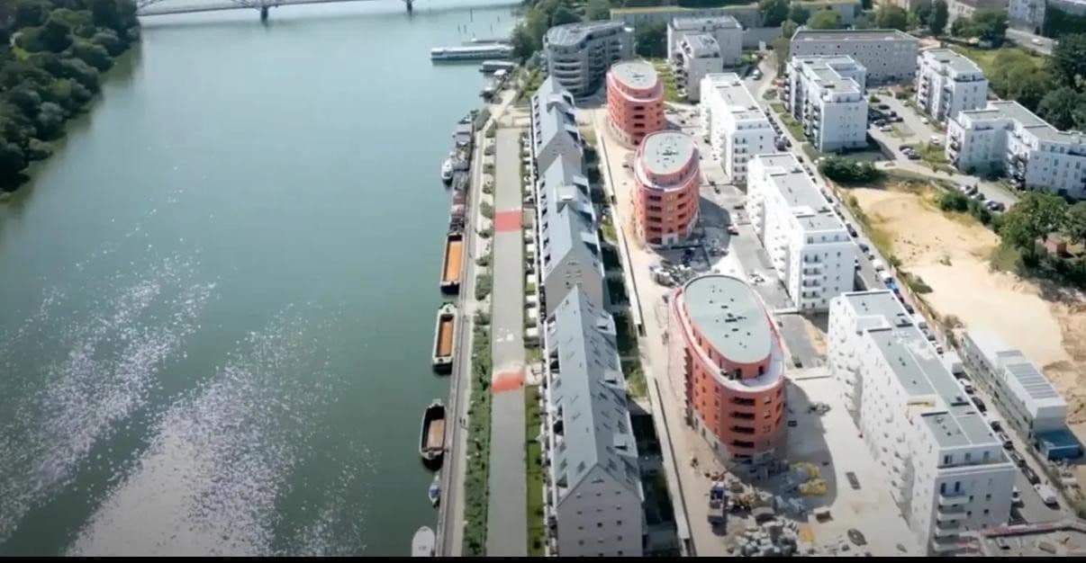 Prenájom bytu 2-izbový 44 m², Parkstr., Berlin, Berlín Prenájom bytu 2-izbový 44 m², Parkstr., Berlin, Berlín