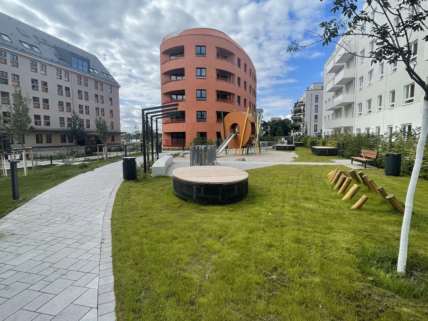 Prenájom bytu 2-izbový 44 m², Parkstr., Berlin, Berlín Prenájom bytu 2-izbový 44 m², Parkstr., Berlin, Berlín