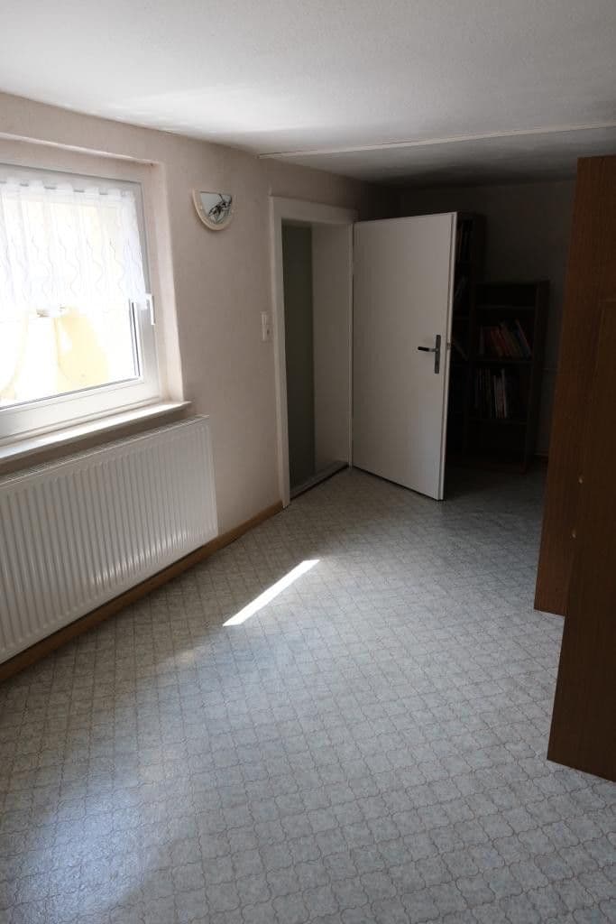 Predaj domu 200 m², pozemok 1.286 m², Zur Burg 10, Rabenstein/Fläming, Brandenbursko Predaj domu 200 m², pozemok 1.286 m², Zur Burg 10, Rabenstein/Fläming, Brandenbursko
