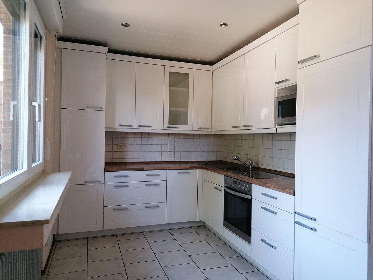 Predaj domu 180 m², pozemok 407 m², Voerde (Niederrhein), Severné Porýnie - Westfálsko Predaj domu 180 m², pozemok 407 m², Voerde (Niederrhein), Severné Porýnie - Westfálsko