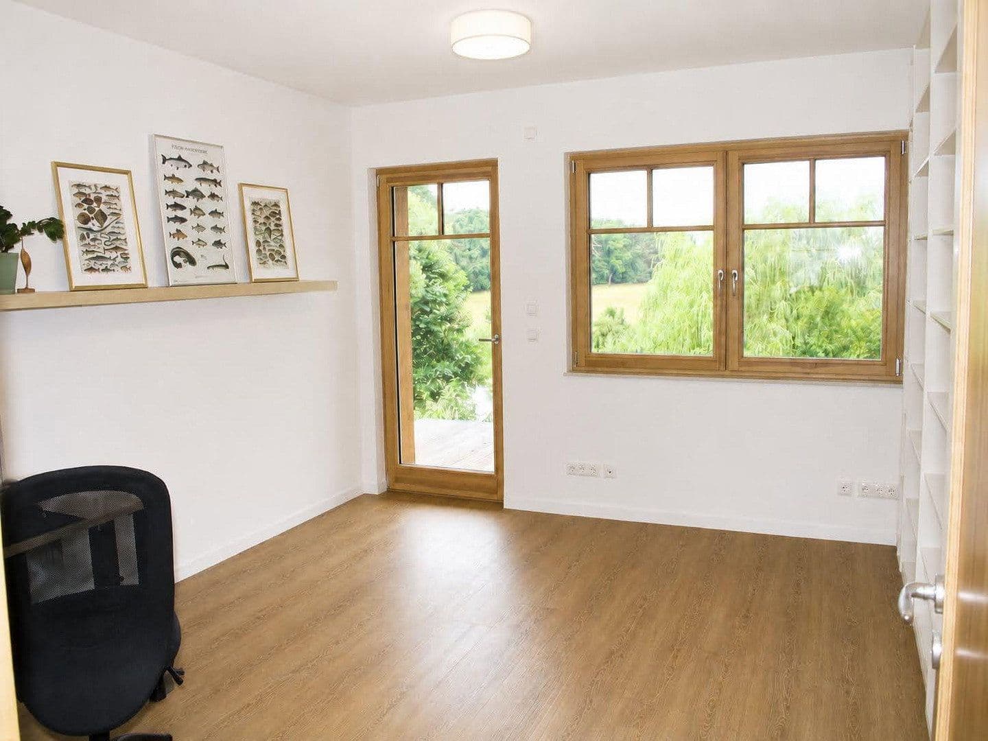 Predaj domu 220 m², pozemok 2.400 m², Am Spreeufer 40, Grünheide (Mark), Brandenbursko Predaj domu 220 m², pozemok 2.400 m², Am Spreeufer 40, Grünheide (Mark), Brandenbursko