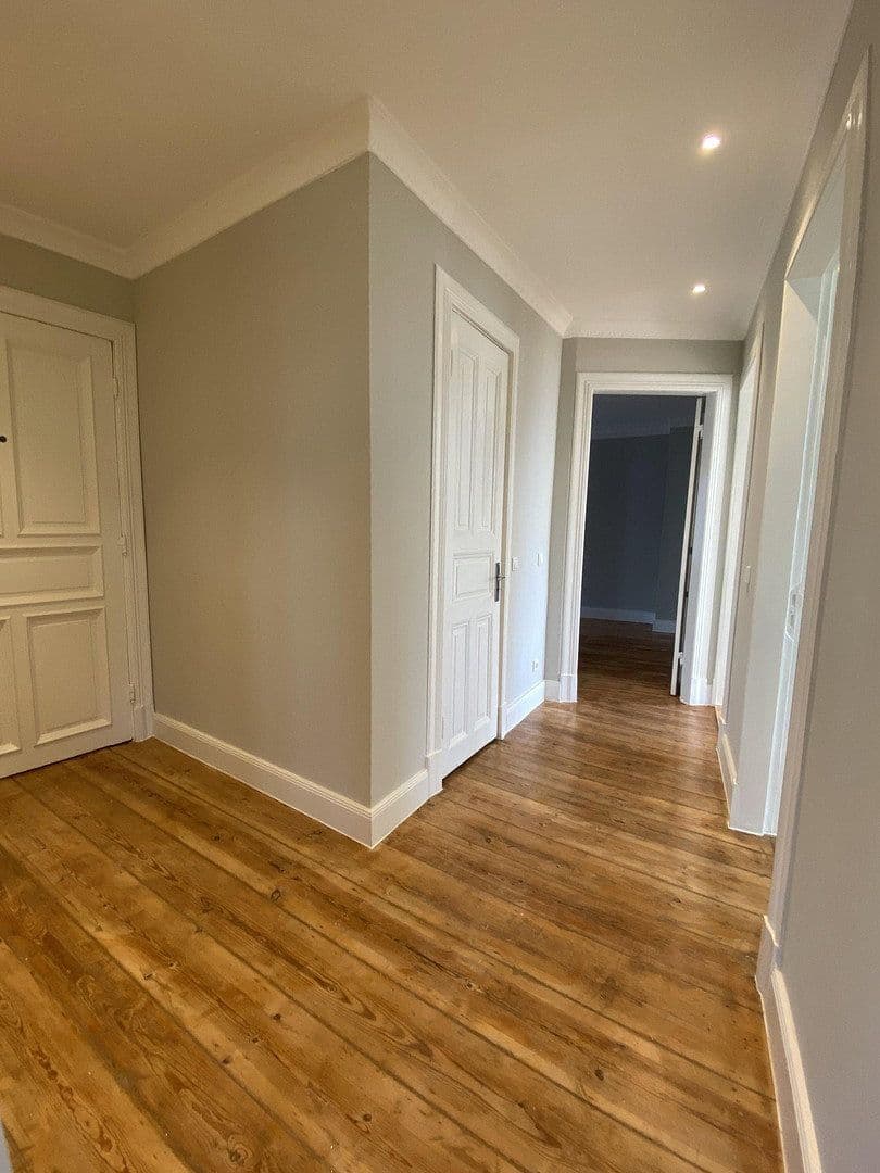 Prenájom bytu 4-izbový 97 m², Hamburg, Hamburg Prenájom bytu 4-izbový 97 m², Hamburg, Hamburg