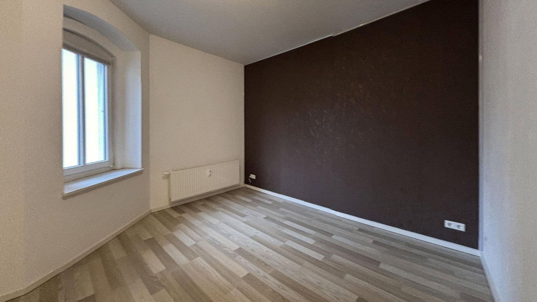 Prenájom bytu 4-izbový 134 m², Jupiterstraße 22, Halle (Saale), Sasko-Anhaltsko Prenájom bytu 4-izbový 134 m², Jupiterstraße 22, Halle (Saale), Sasko-Anhaltsko